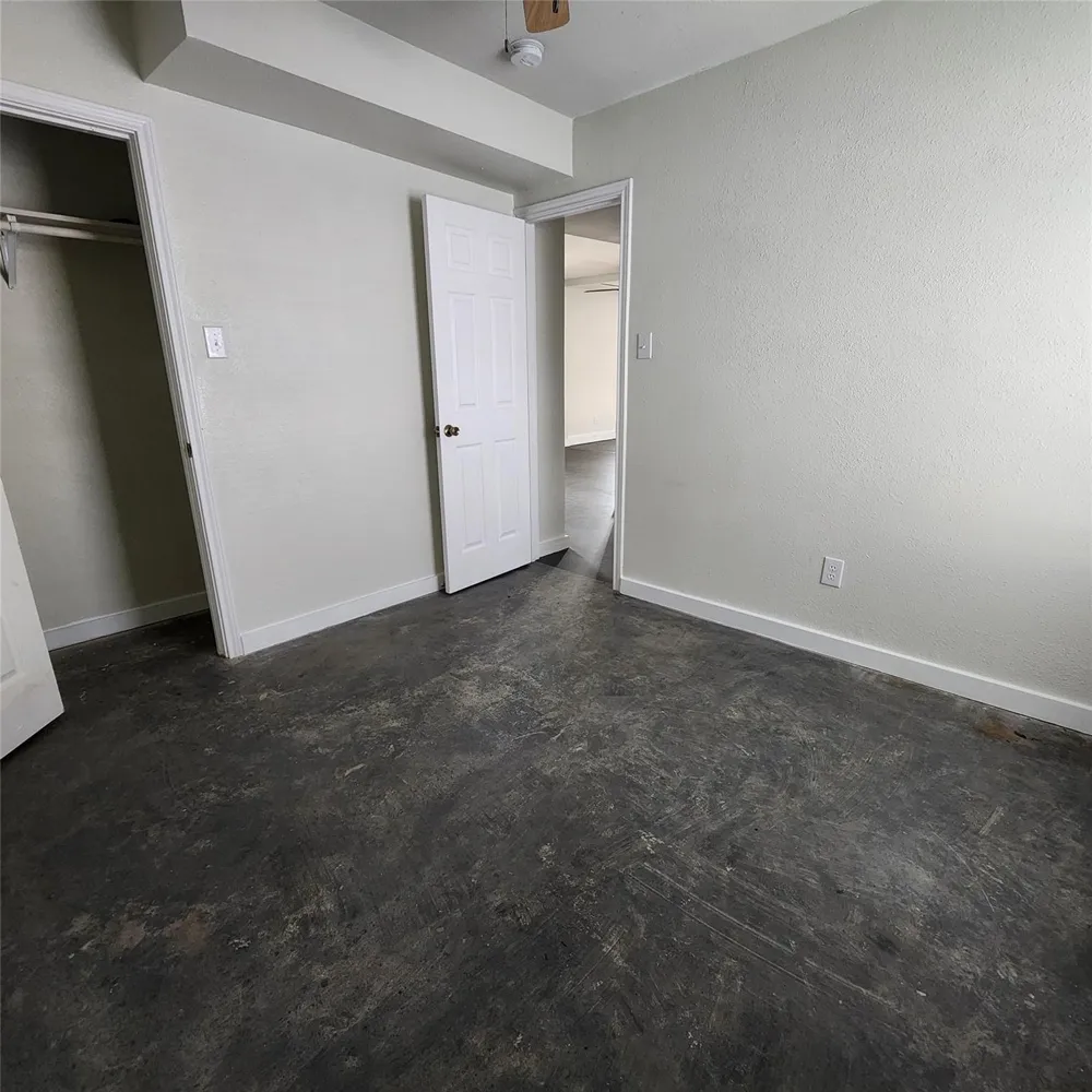 4710 Pelican Street #1 Hitchcock, TX 77563