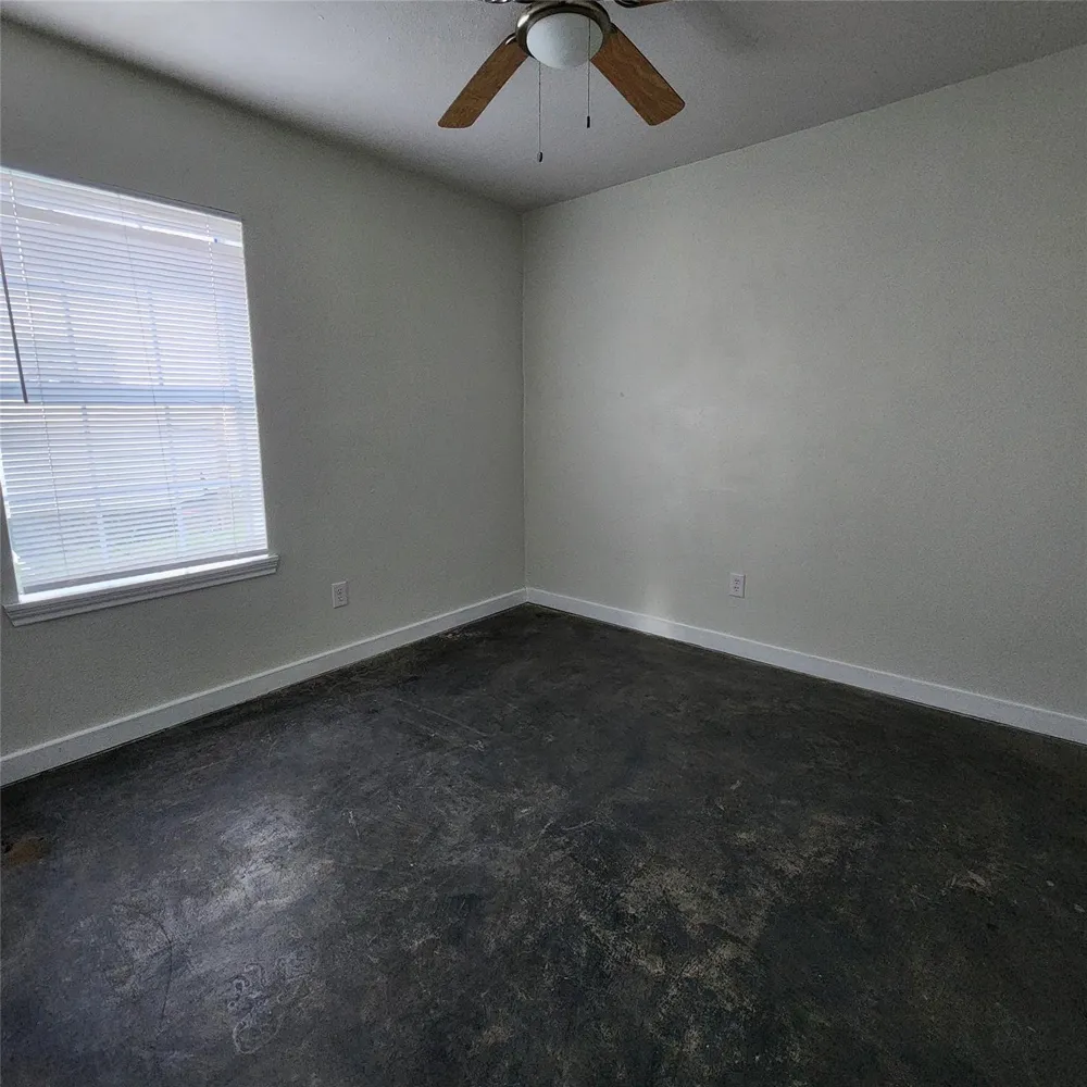 4710 Pelican Street #1 Hitchcock, TX 77563
