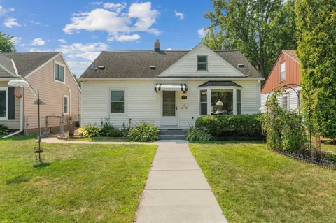 2030 Magoffin Avenue