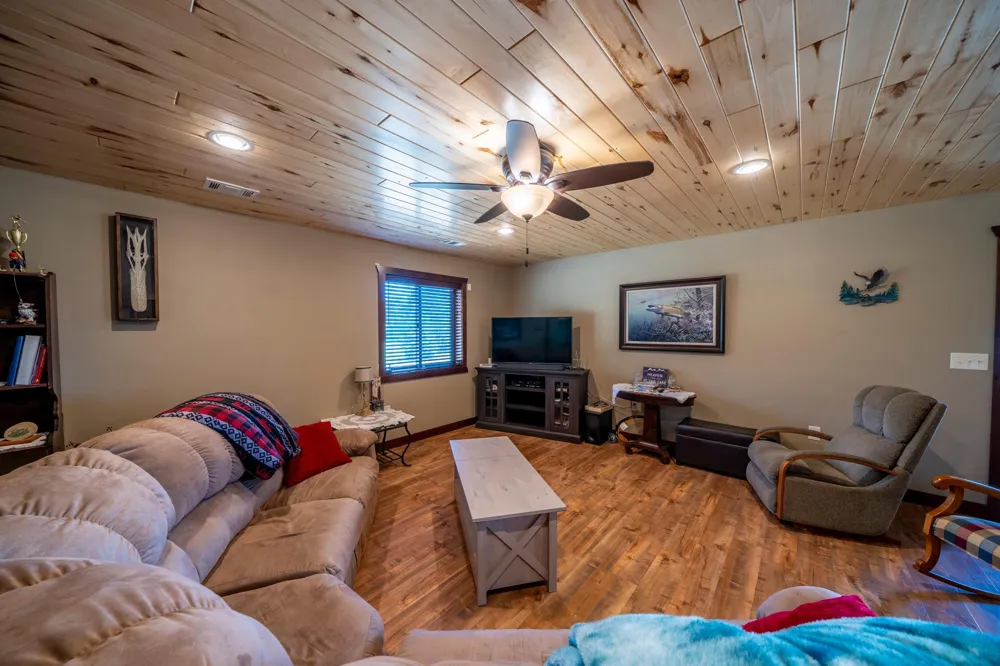 26195 County Highway 37 Detroit Lakes, MN 56501