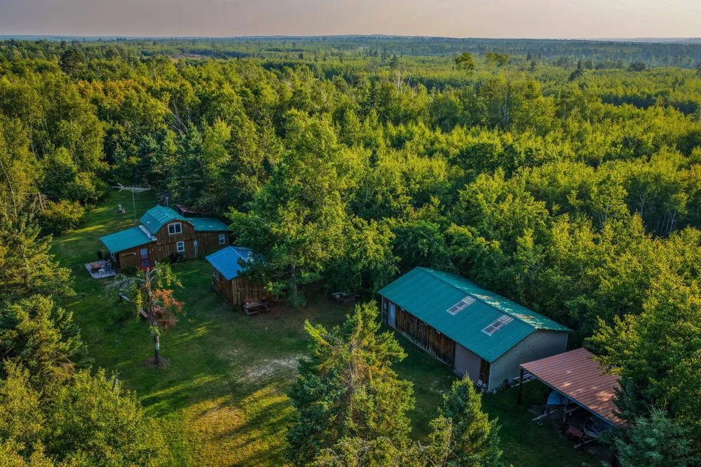 49924 County 27 Solway, MN 56678