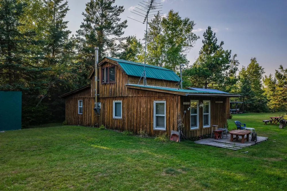 49924 County 27 Solway, MN 56678
