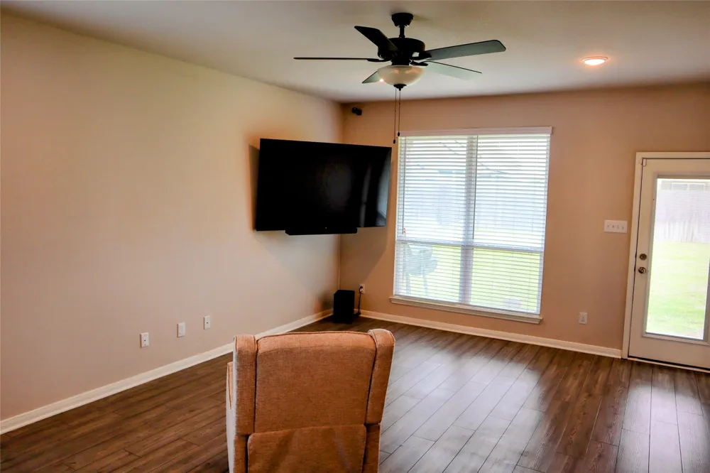 7024 Llano Drive Waco, TX 76633