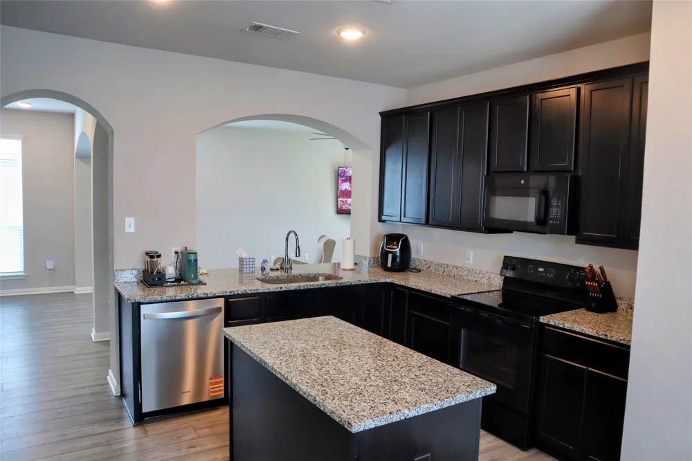 7024 Llano Drive Waco, TX 76633