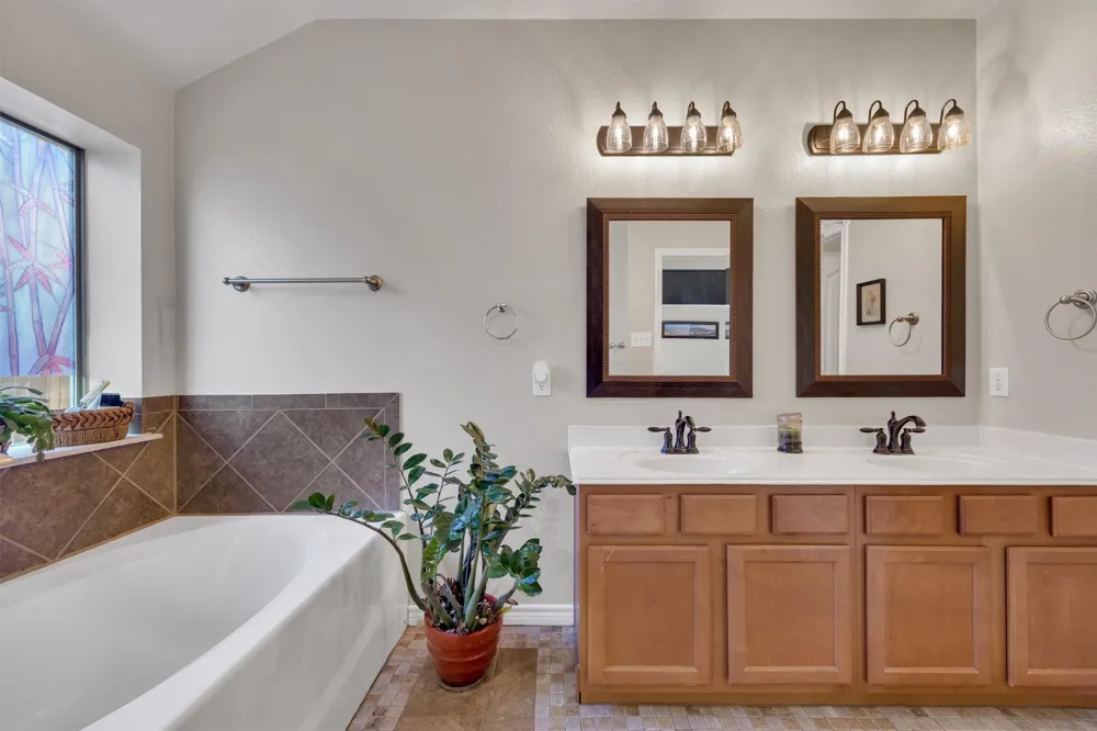 12701 Welsh Walk Fort Worth, TX 76244
