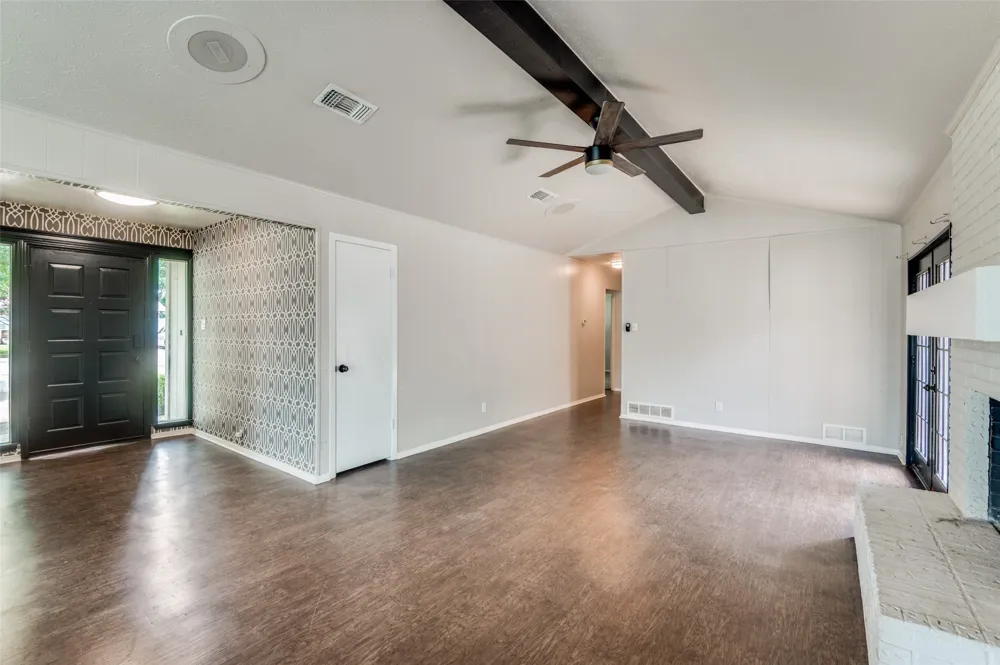 100 High School Drive Waxahachie, TX 75165