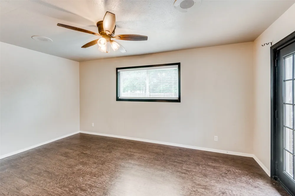 100 High School Drive Waxahachie, TX 75165