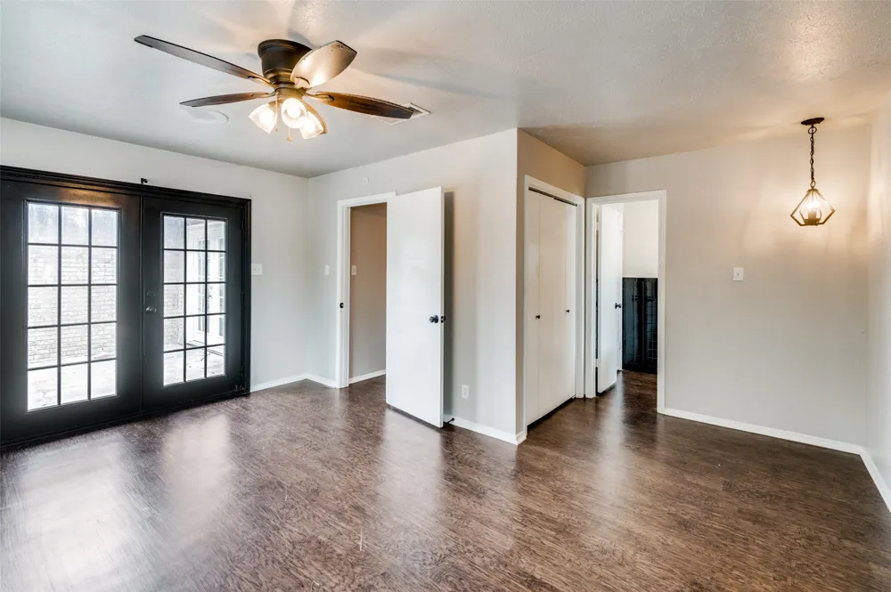 100 High School Drive Waxahachie, TX 75165