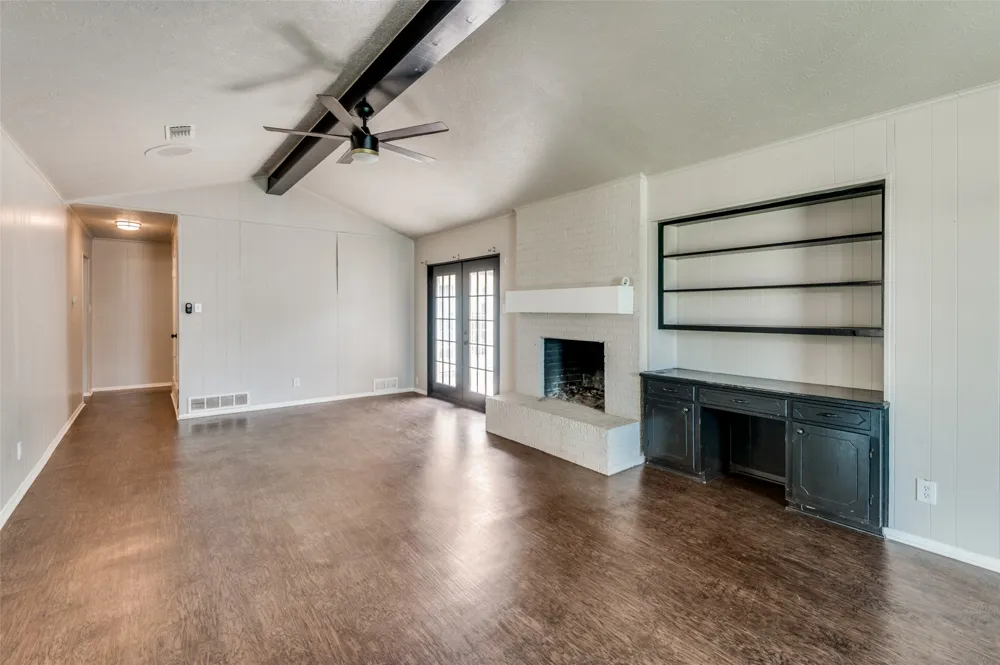 100 High School Drive Waxahachie, TX 75165