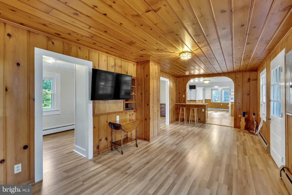 10217 CLENDANIEL POND ROAD Lincoln, DE 19960