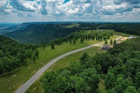 815 River Bluffs Drive