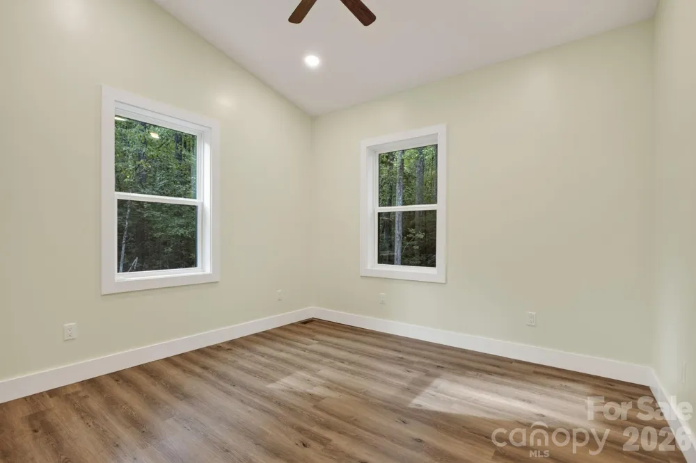 1008 Bell Mountain Road Zirconia, NC 28790