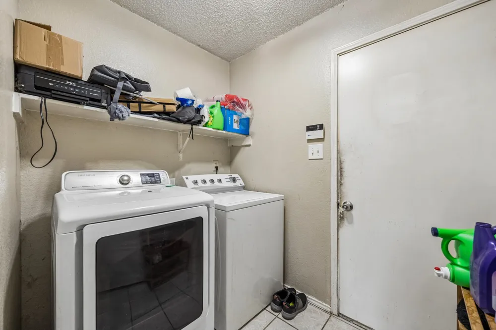7100 Longo Drive The Colony, TX 75056