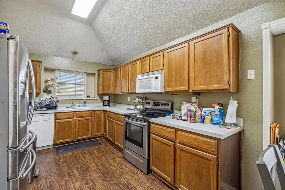 7100 Longo Drive The Colony, TX 75056