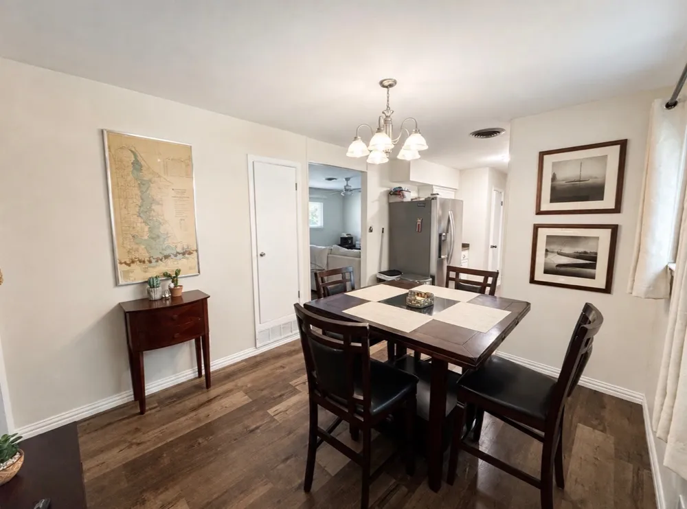 1109 Benbrook Terrace Benbrook, TX 76126