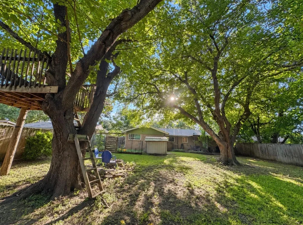 1109 Benbrook Terrace Benbrook, TX 76126