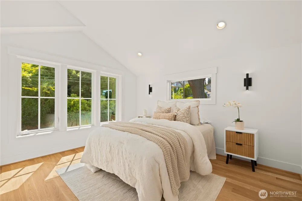 268 Fulton Street Seattle, WA 98109