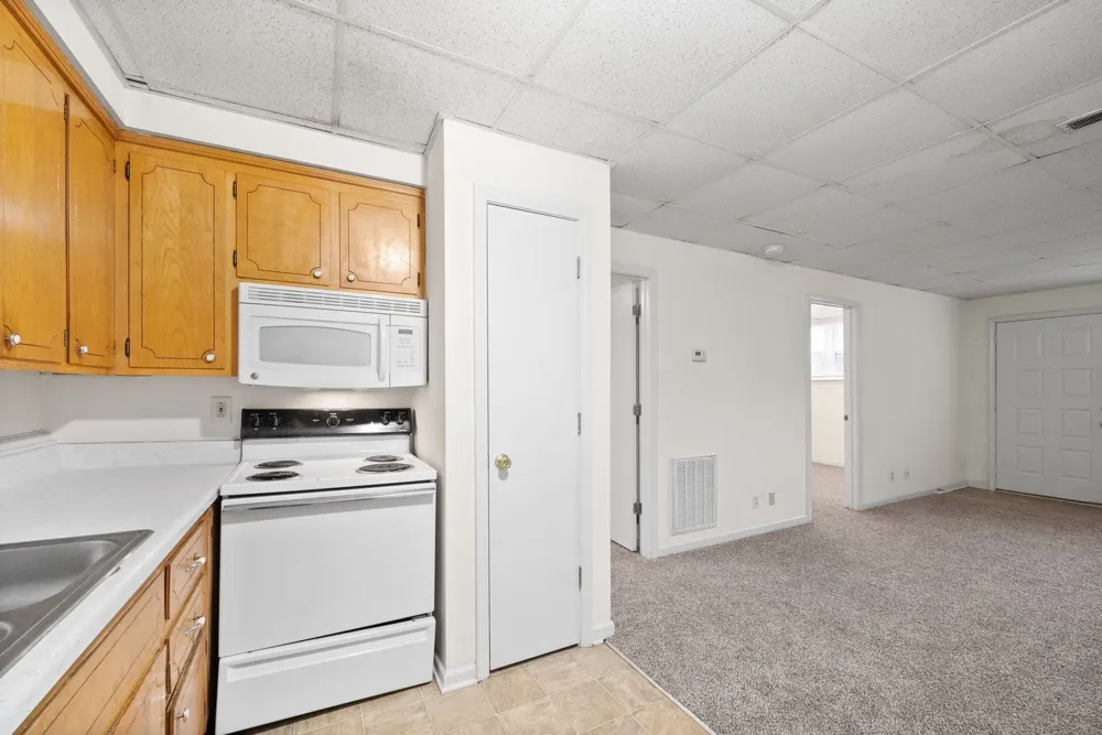 211 N 5th Street #C Clarksville, TN 37040
