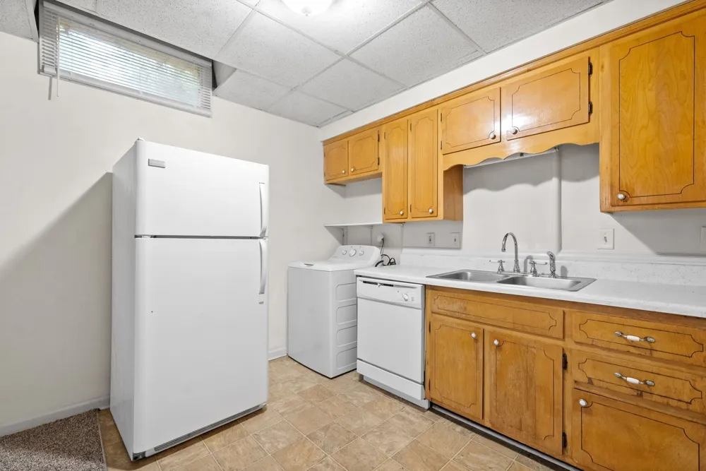 211 N 5th Street #C Clarksville, TN 37040