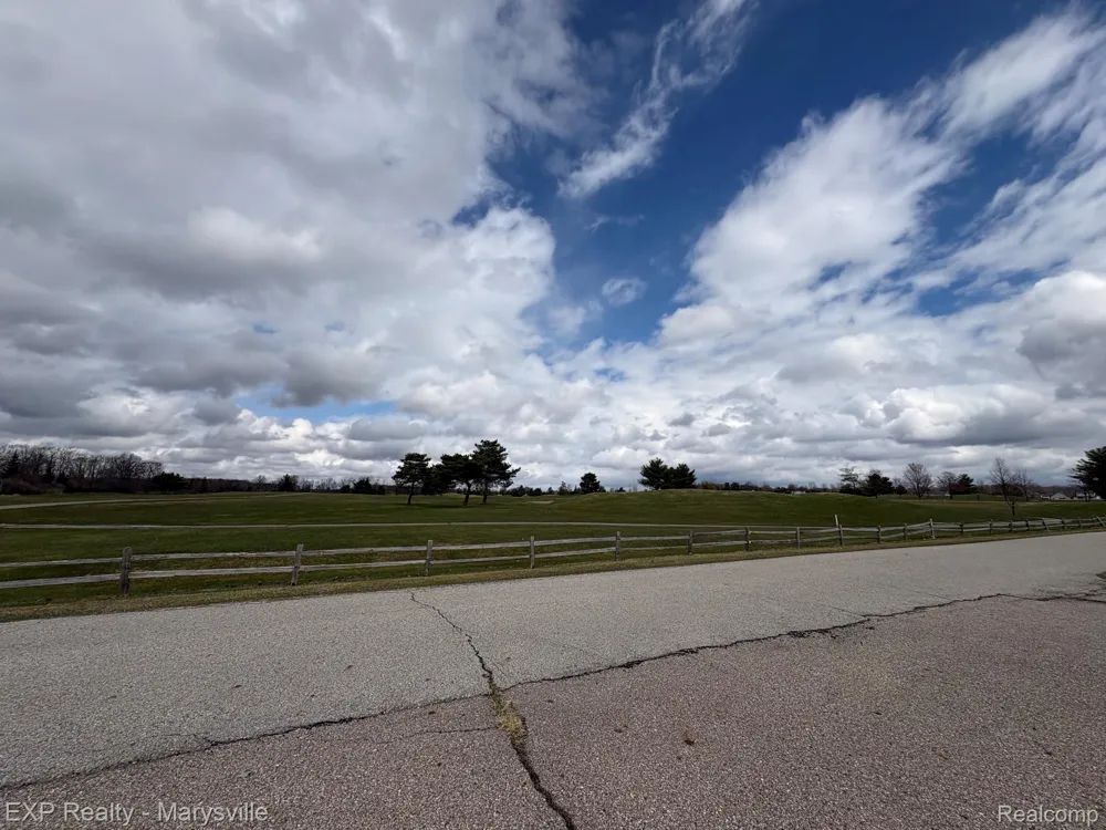 1 Putt-R Drive Mussey Township, MI 48014