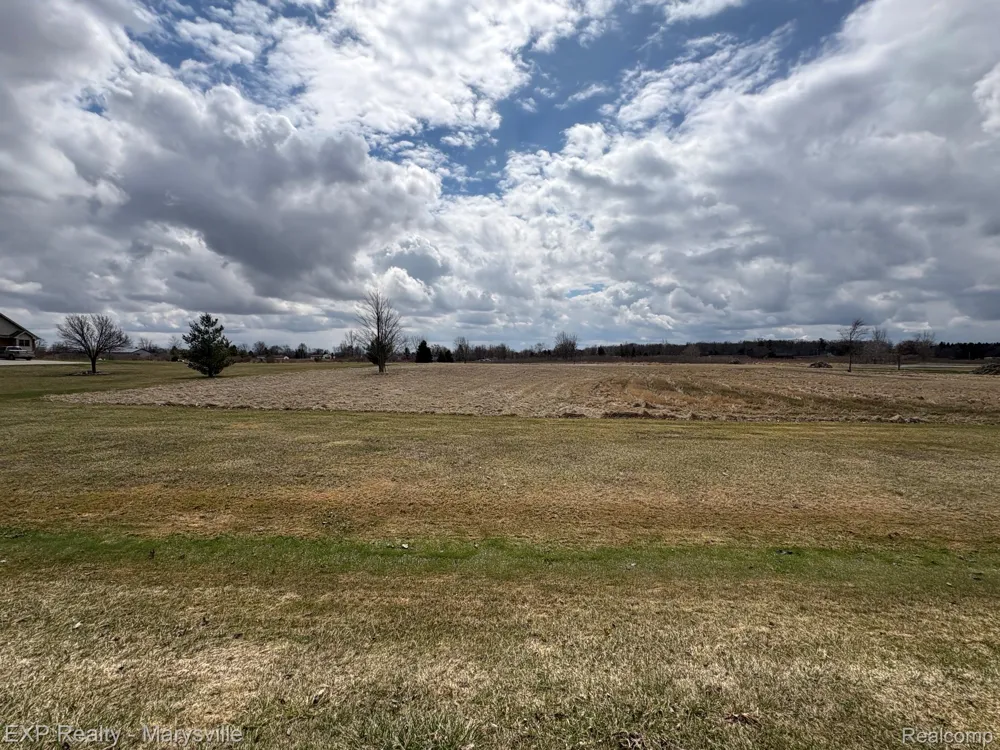 1 Putt-R Drive Mussey Township, MI 48014