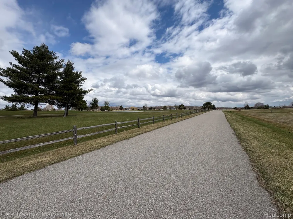 1 Putt-R Drive Mussey Township, MI 48014