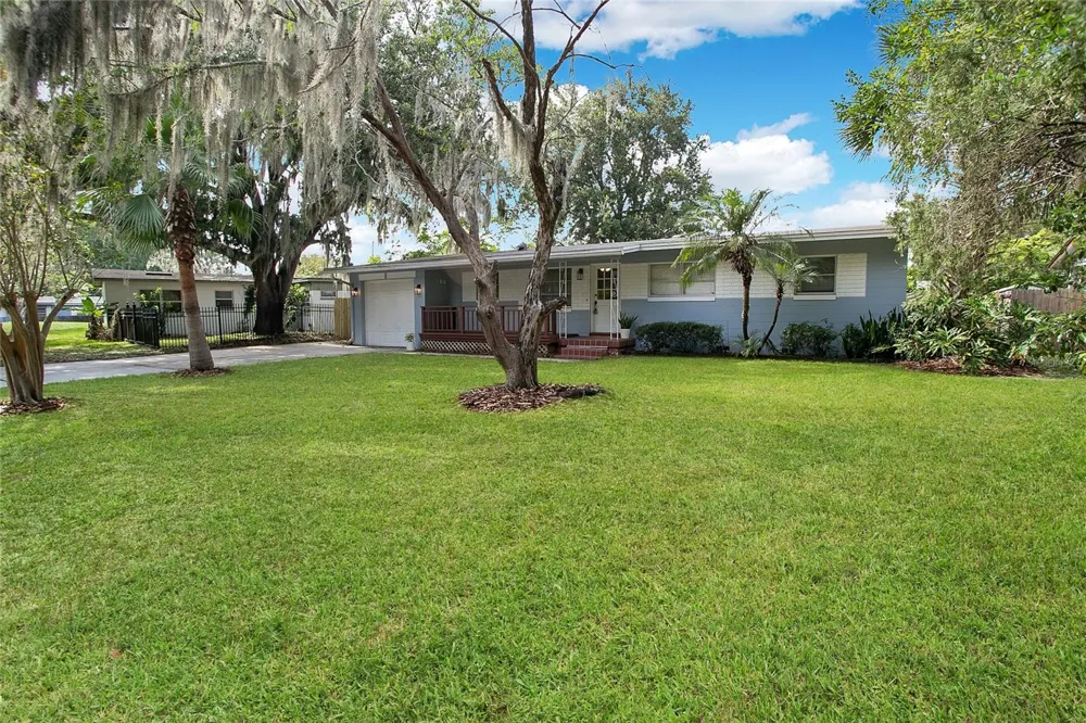 1955 ELAND AVENUE Winter Park, FL 32789