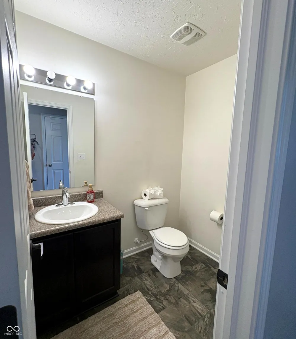 88 Vermilian Drive Whiteland, IN 46184