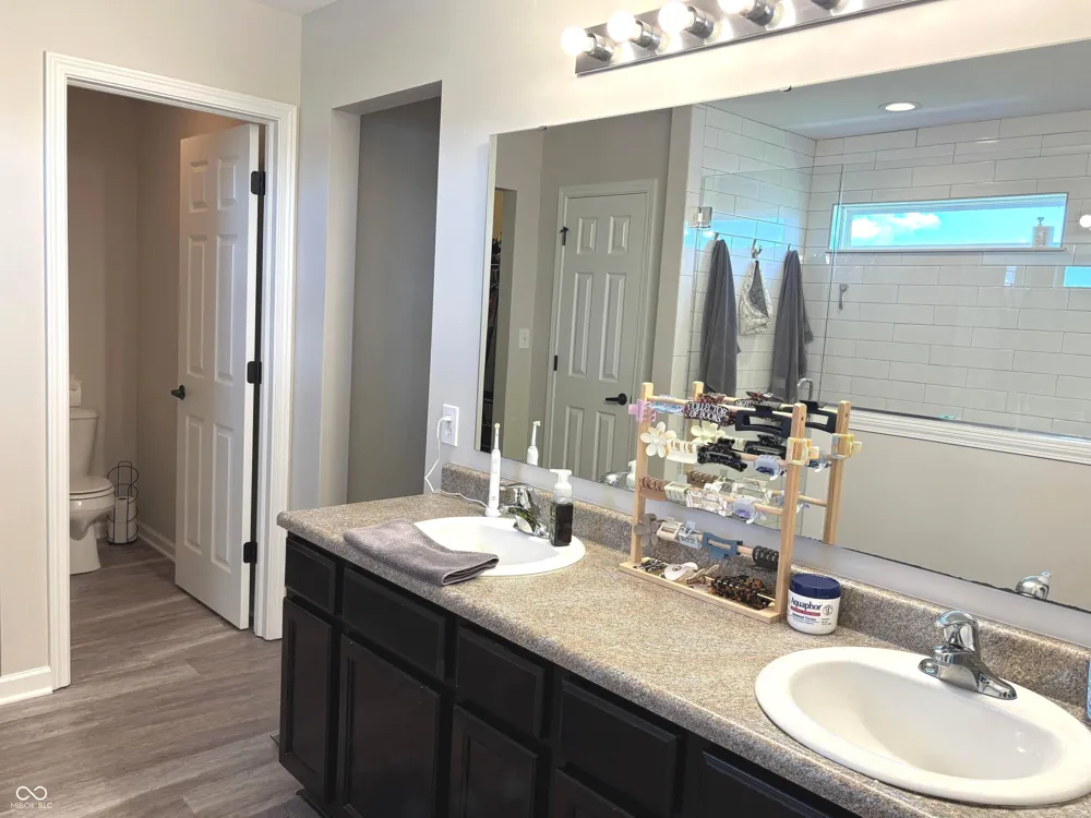 88 Vermilian Drive Whiteland, IN 46184
