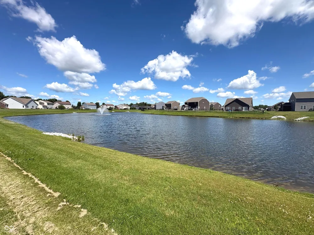 88 Vermilian Drive Whiteland, IN 46184