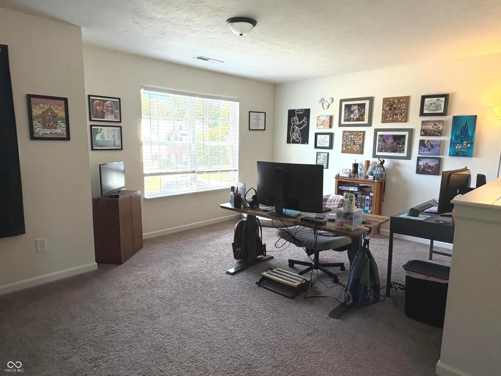 88 Vermilian Drive Whiteland, IN 46184
