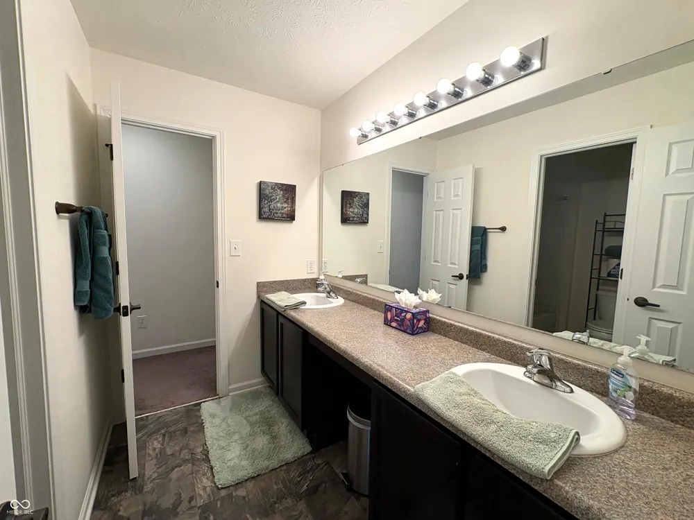88 Vermilian Drive Whiteland, IN 46184