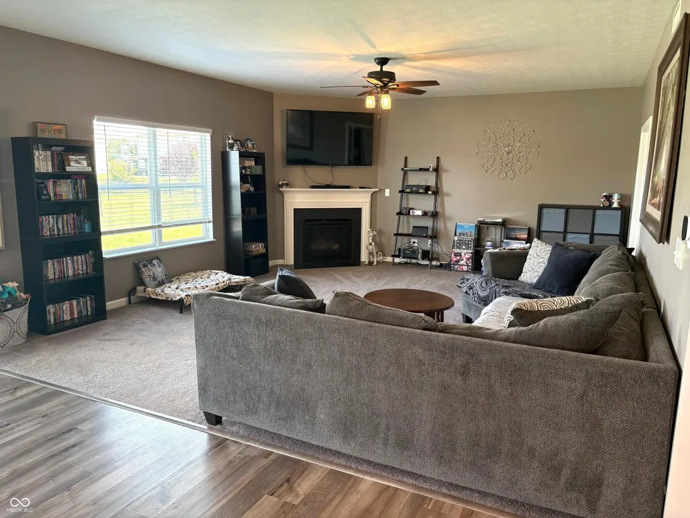 88 Vermilian Drive Whiteland, IN 46184