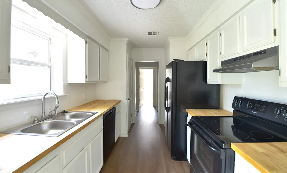 7114 E 98th Street Tulsa, OK 74133