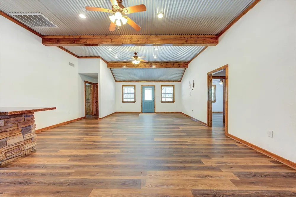8805 Sun Oil Road Brenham, TX 77833