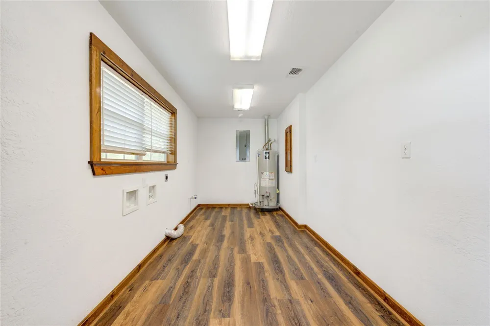 8805 Sun Oil Road Brenham, TX 77833