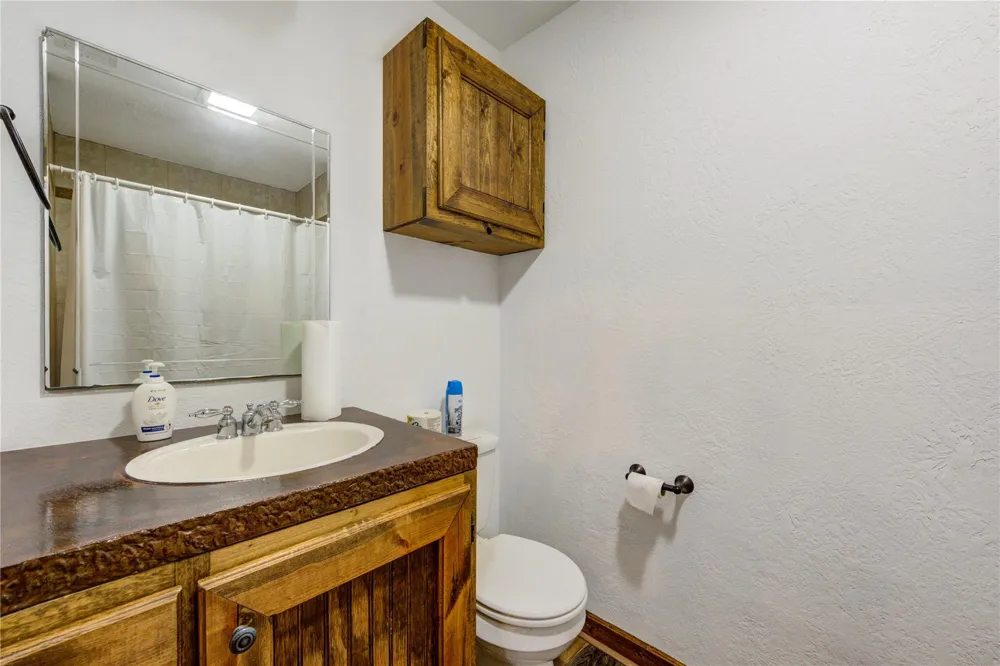 8805 Sun Oil Road Brenham, TX 77833