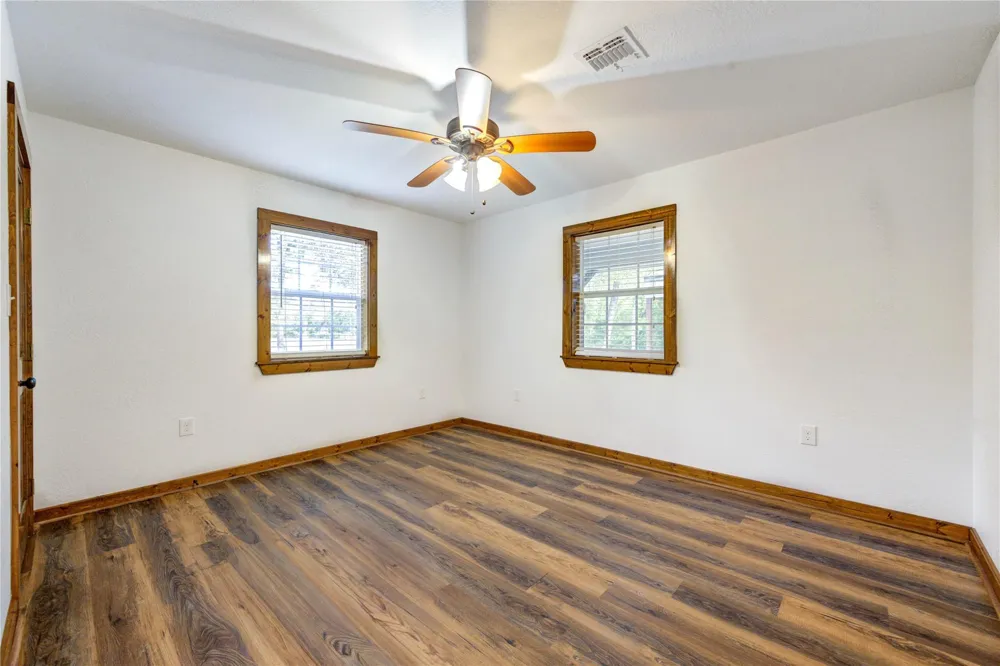 8805 Sun Oil Road Brenham, TX 77833