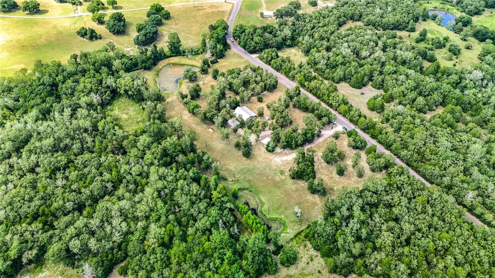 8805 Sun Oil Road Brenham, TX 77833