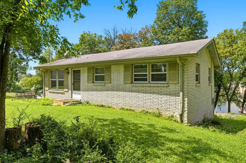 148 Sunset Dr Hendersonville, TN 37075