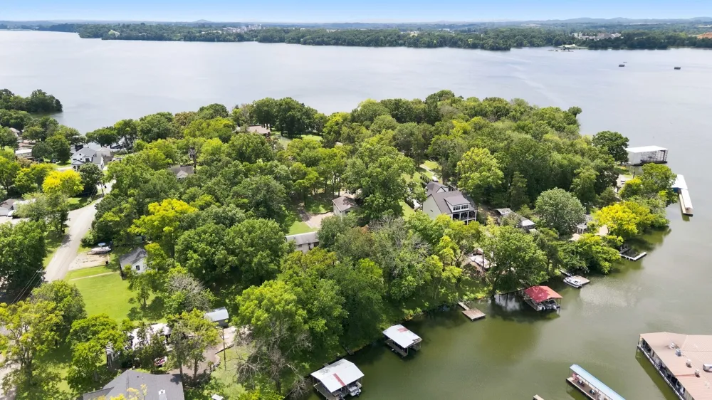 148 Sunset Dr Hendersonville, TN 37075