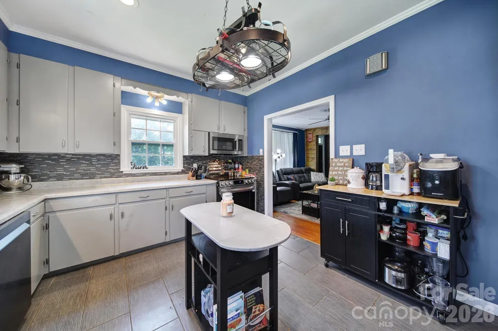 14 Argonne Avenue Great Falls, SC 29055