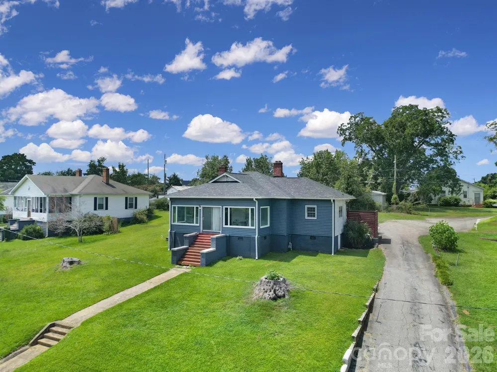 14 Argonne Avenue Great Falls, SC 29055