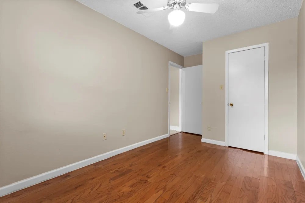 207 Washington Avenue Saginaw, TX 76179
