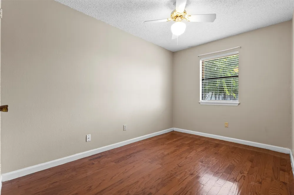 207 Washington Avenue Saginaw, TX 76179