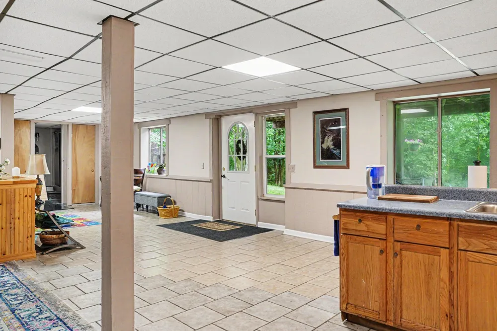 4071 S 7th Street Kalamazoo, MI 49009