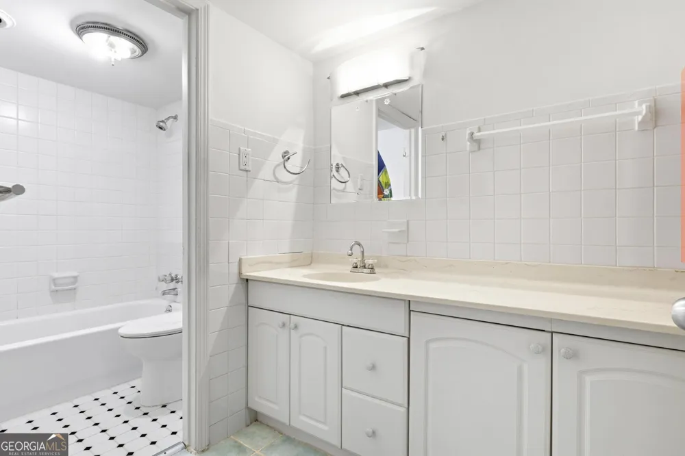 7 Cantey PL NW Atlanta, GA 30327