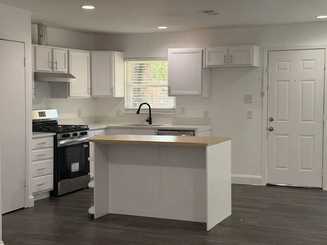 13403 Winterhaven Drive Farmers Branch, TX 75234