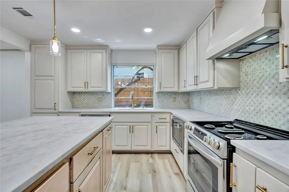 601 State Street Weatherford, TX 76086