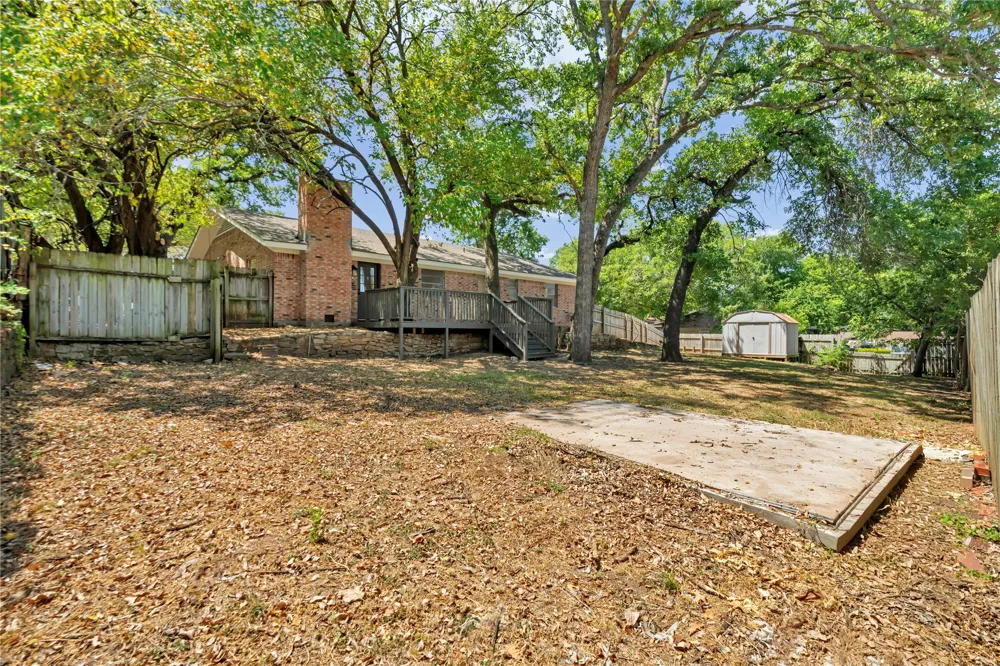 601 State Street Weatherford, TX 76086